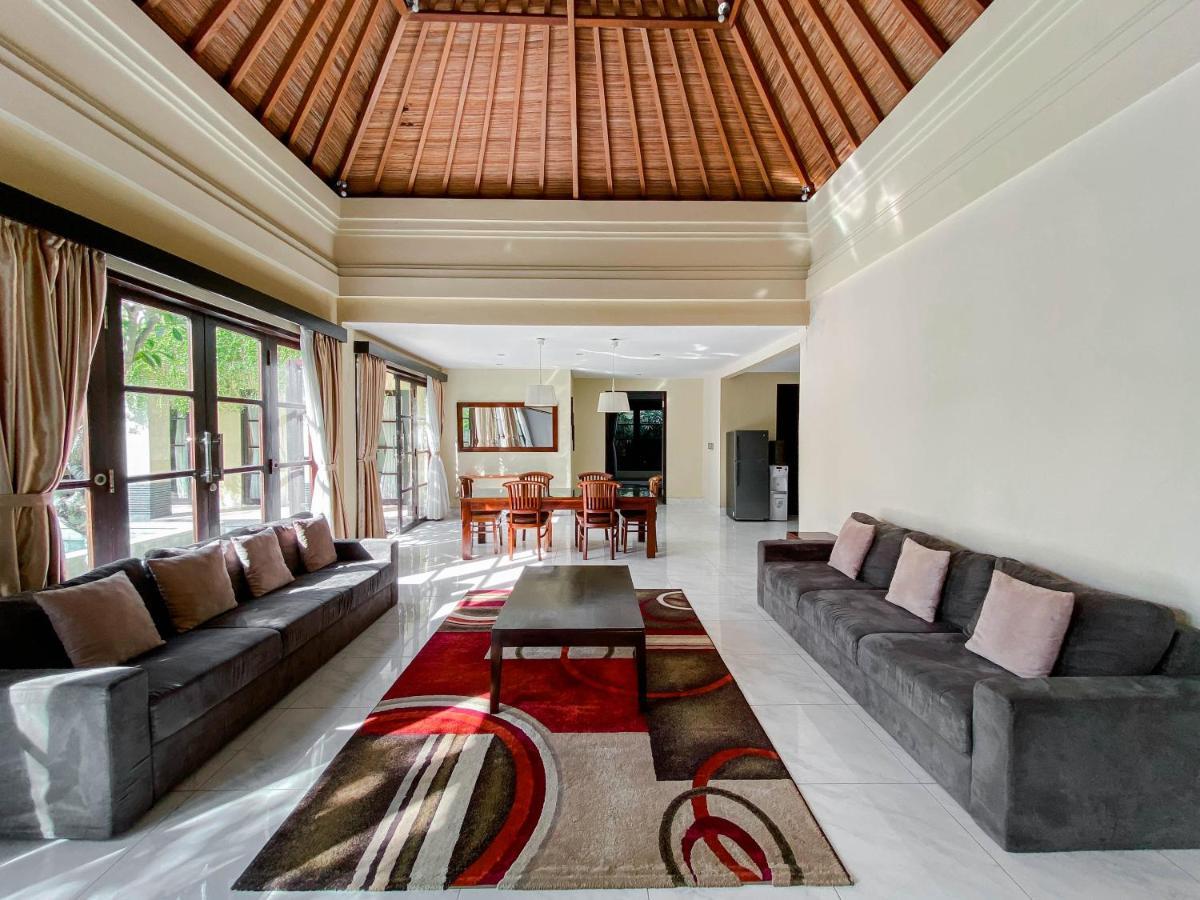 Cometa Villas Seminyak By Premier Hospitality Asia Exterior foto