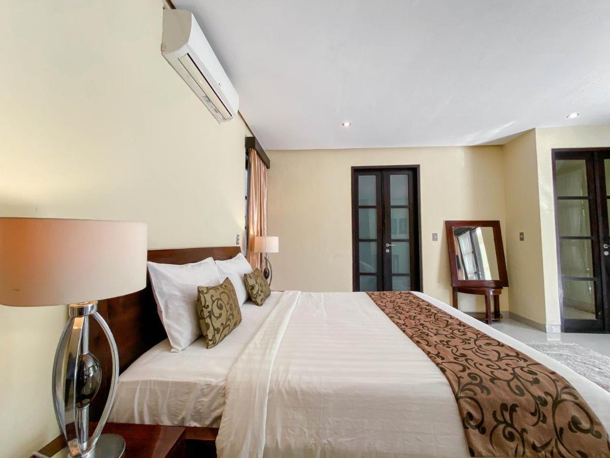 Cometa Villas Seminyak By Premier Hospitality Asia Exterior foto