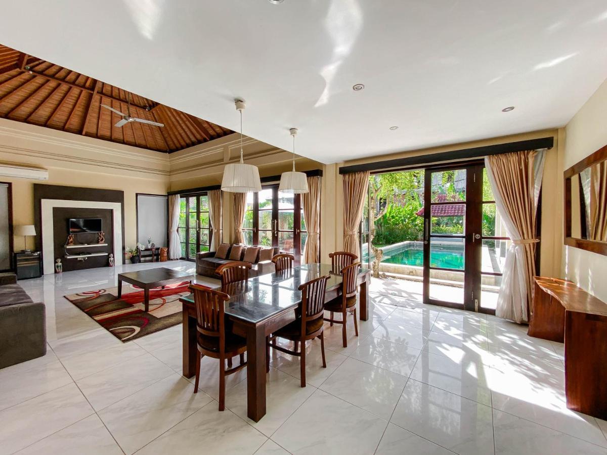 Cometa Villas Seminyak By Premier Hospitality Asia Exterior foto