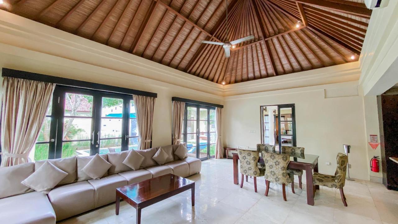 Cometa Villas Seminyak By Premier Hospitality Asia Exterior foto